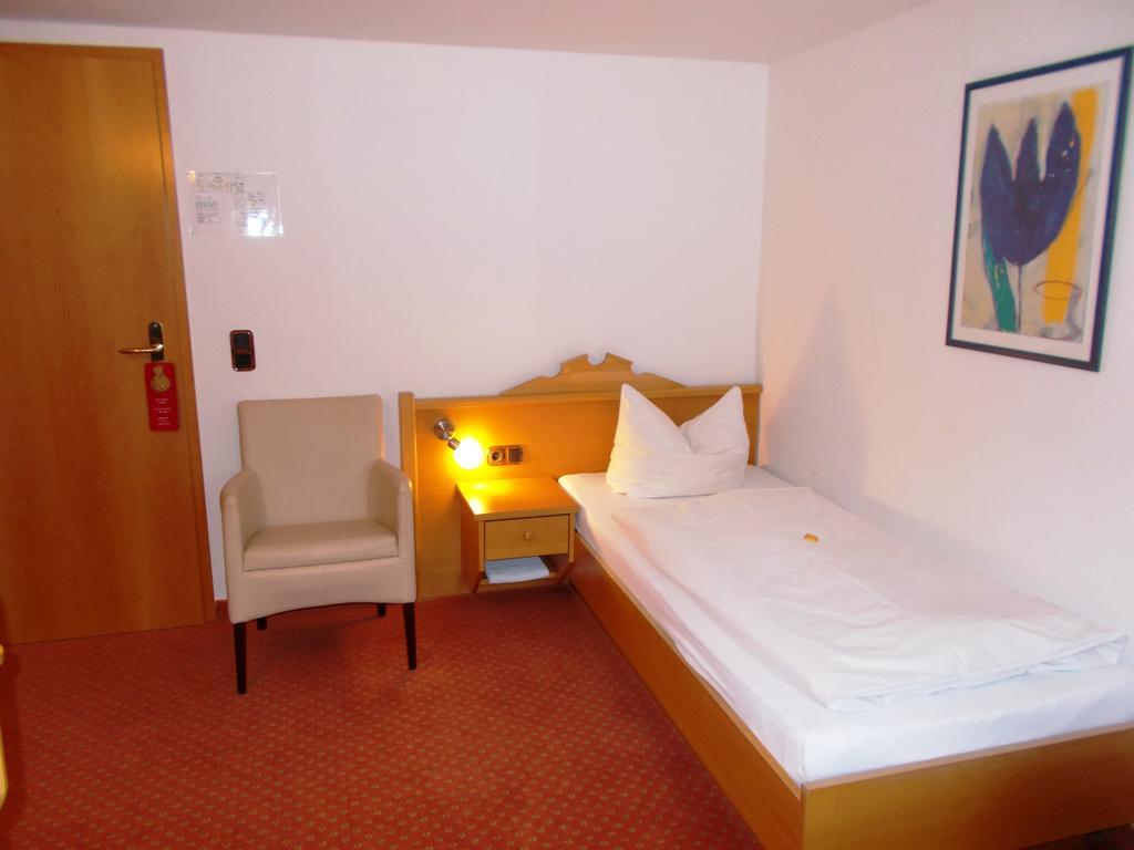 Monteurzimmer Thalfried Ruhla Chambre photo