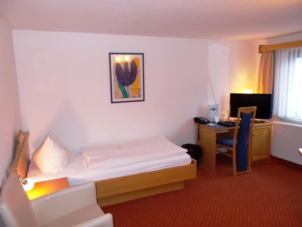 Monteurzimmer Thalfried Ruhla Chambre photo