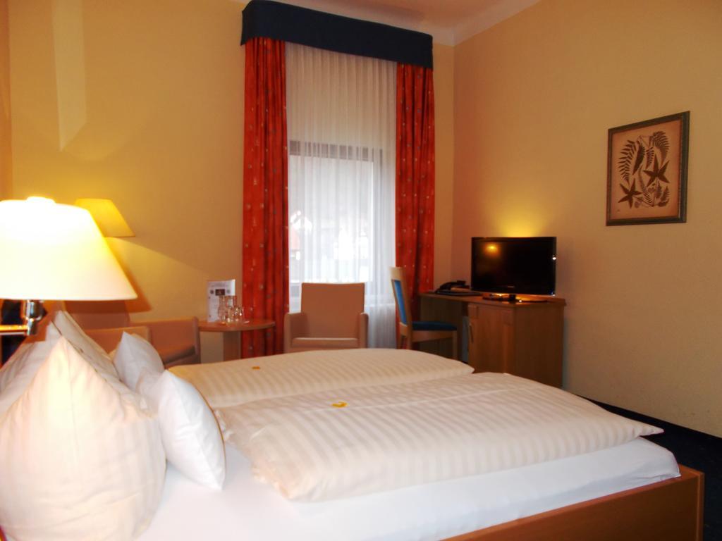 Monteurzimmer Thalfried Ruhla Chambre photo